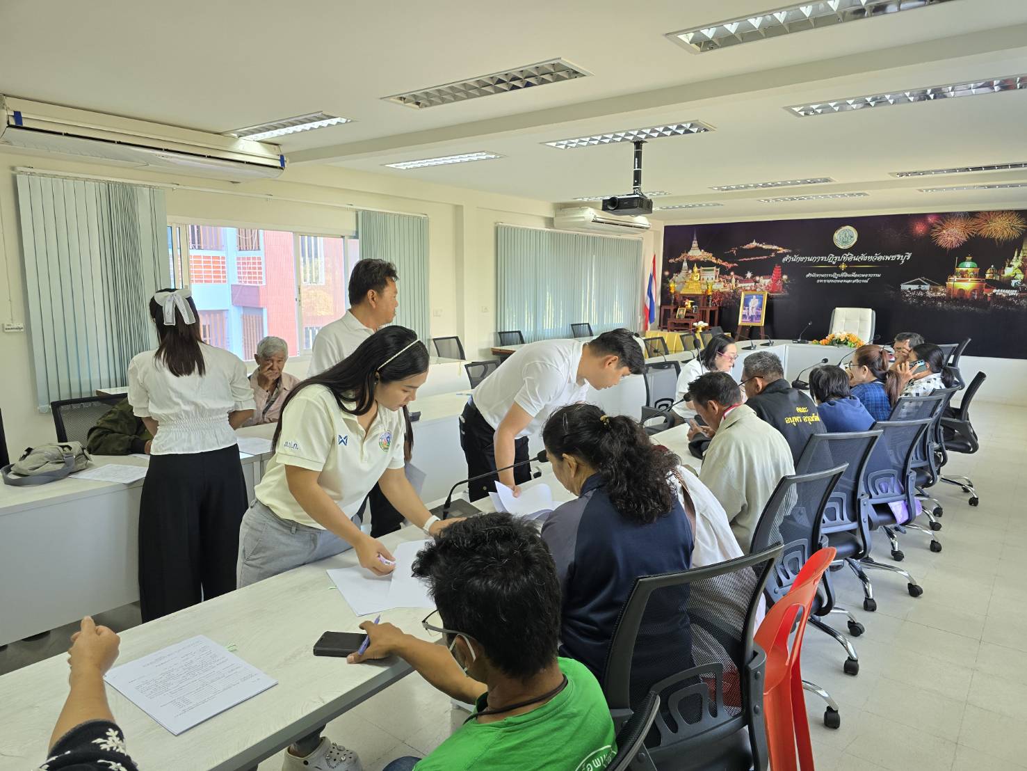 title - ส.ป.ก.เพชรบุรี ร่วมอบรมเชิงปฏิบัติการหลักสูตรการพัฒนทักษะการใช้เครื่องมือดิจิทัลเพื่อการปฏิบัติงานภาครัฐ ปีงบประมาณ พ.ศ. 2569